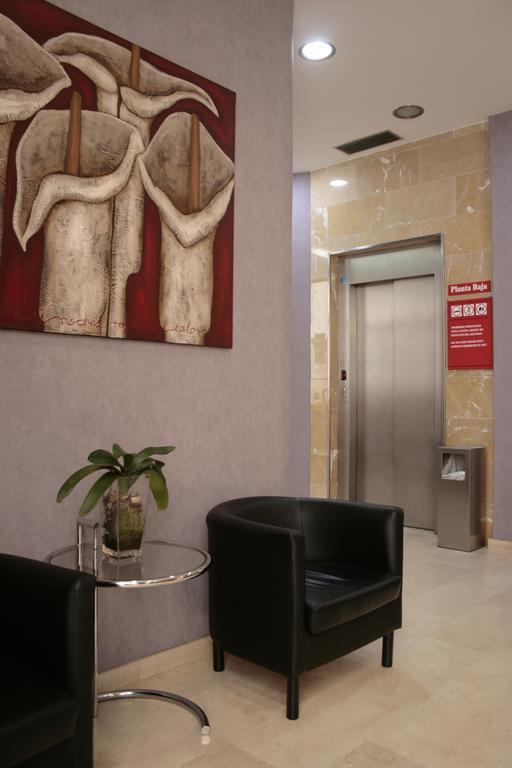 Aparthotel Milord'S Suites Бенідорм Екстер'єр фото